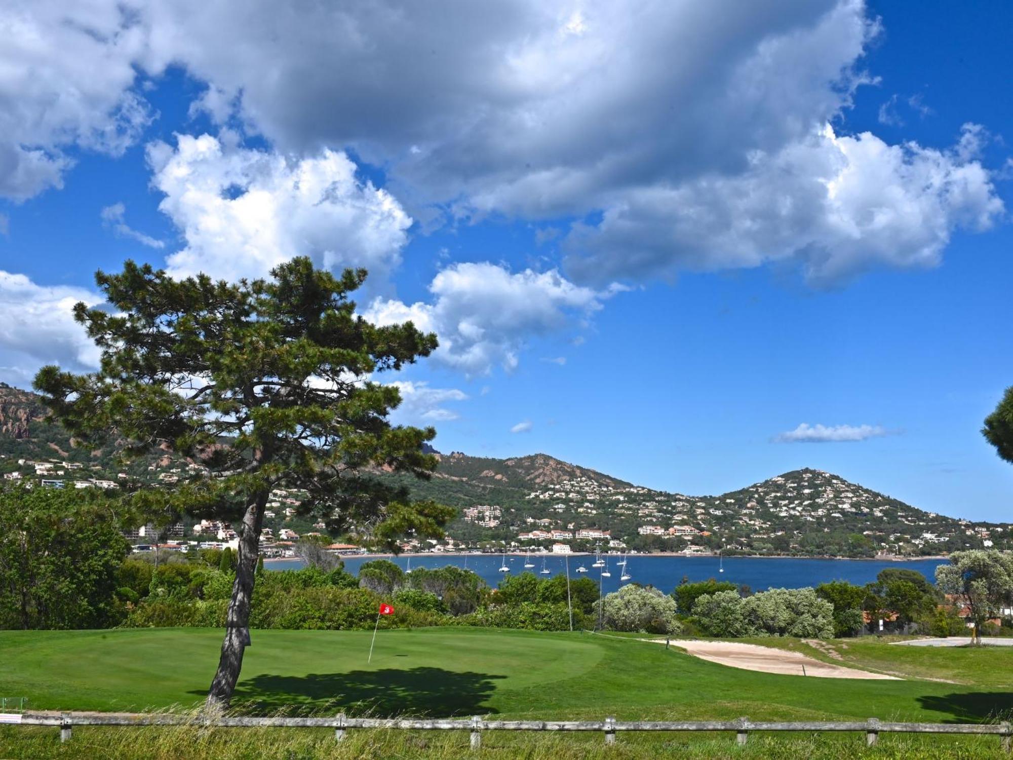 Apartment Village Cap Esterel - Le Village-9 By Interhome Сен-Рафаель Екстер'єр фото