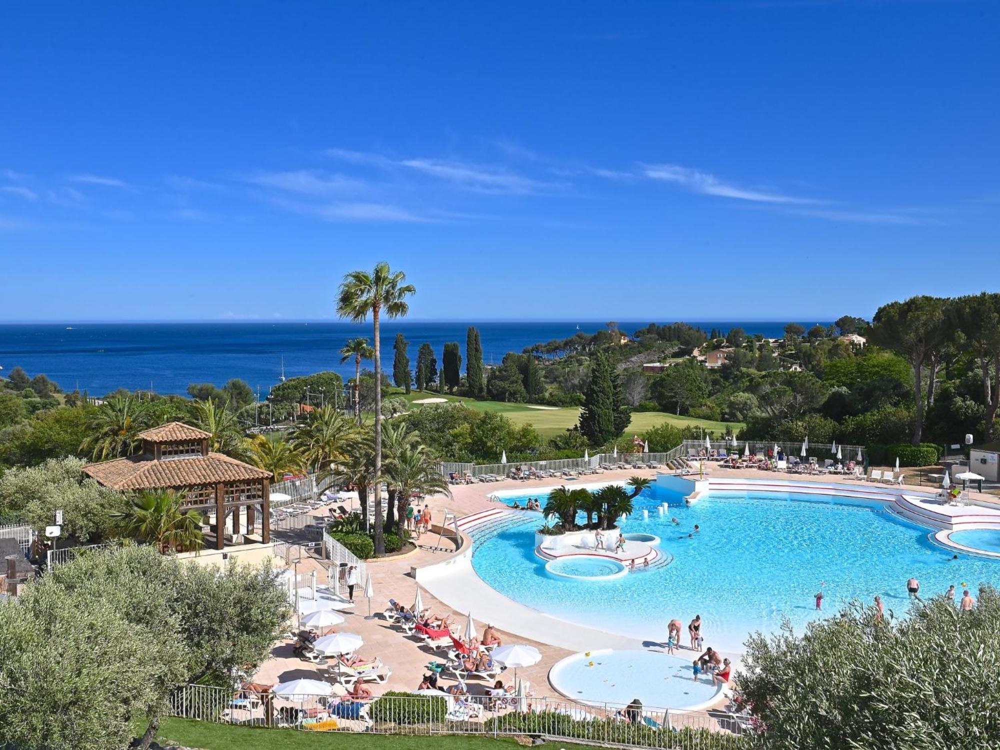 Apartment Village Cap Esterel - Le Village-9 By Interhome Сен-Рафаель Екстер'єр фото